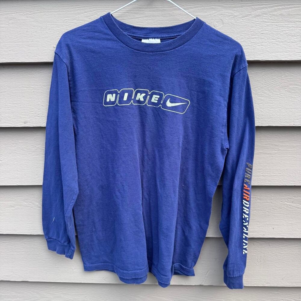 Nike Men's Blue and Navy Shirt
